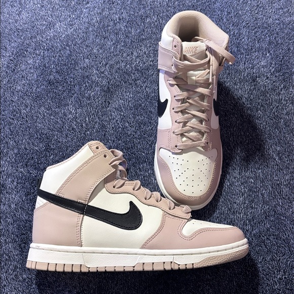 Nike Shoes - Womens Nike Dunk High Sneakers
